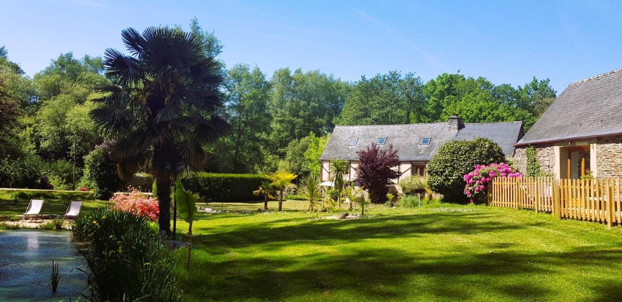 Le Vieux Moulin Gites - Detached Cottage With Garden Views And Pool Guegon Экстерьер фото