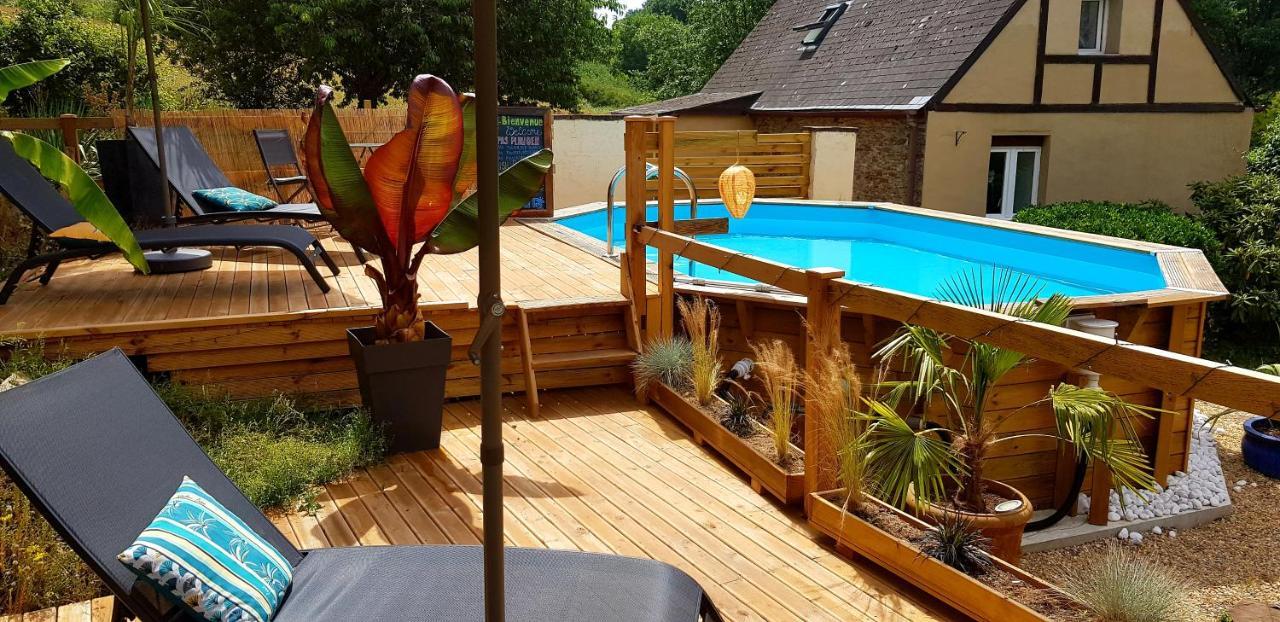 Le Vieux Moulin Gites - Detached Cottage With Garden Views And Pool Guegon Экстерьер фото